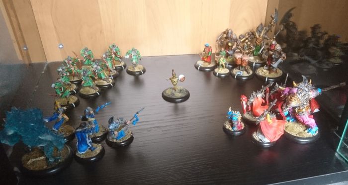 Older overview of the painted figures