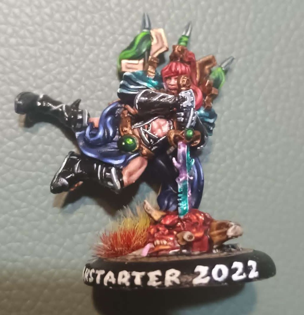 exclusive Black Sister miniature exclusive Black Sister miniature